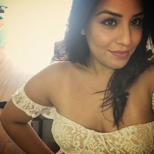 Meet your Posher, Gloria